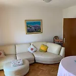 Josip شقة روغوزنيكا