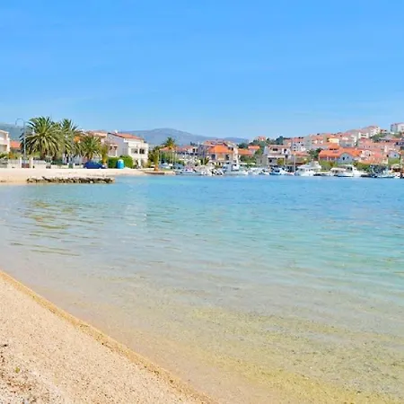 Josip * 罗戈兹尼察