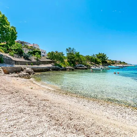 Apartamento Josip Rogoznica (Sibenik-Knin)