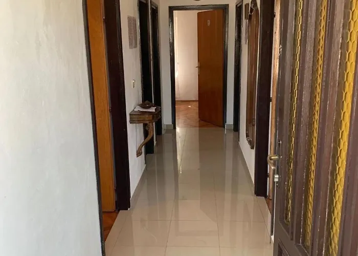 アパート Josip ロゴズニッツァ